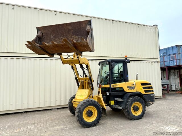 Челен товарач YANMAR V70S Schwenklader / 2017 BJ / Schaufel + Gabel