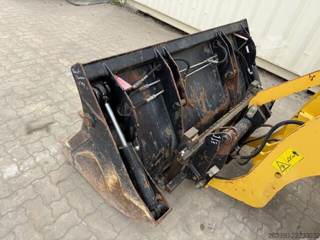 Челен товарач YANMAR V70S Schwenklader / 2017 BJ / Schaufel + Gabel
