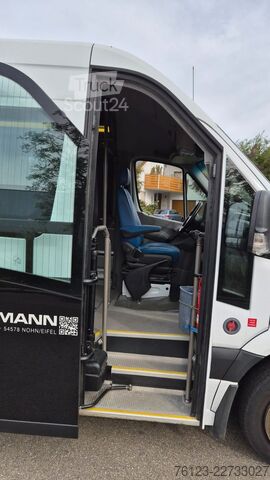 Kleinbus MERCEDES-BENZ Sprinter 516, Daily, Crafter