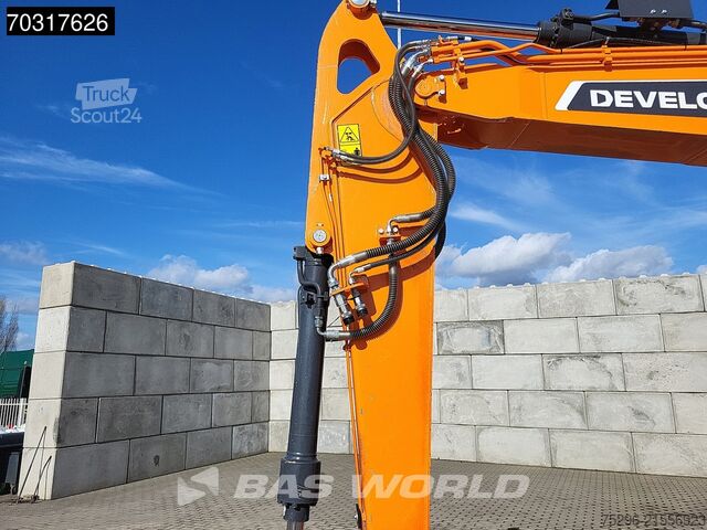 Minikoparka Doosan DX85 R-7 A/C - 3 Buckets