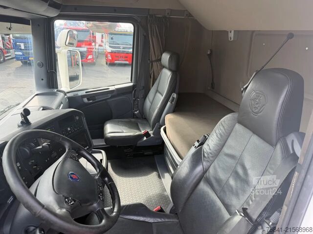 Kranbil Scania R580 V8 R 580 LB 8x4 HMF 4020-K6 + JIB FJ 600-K4