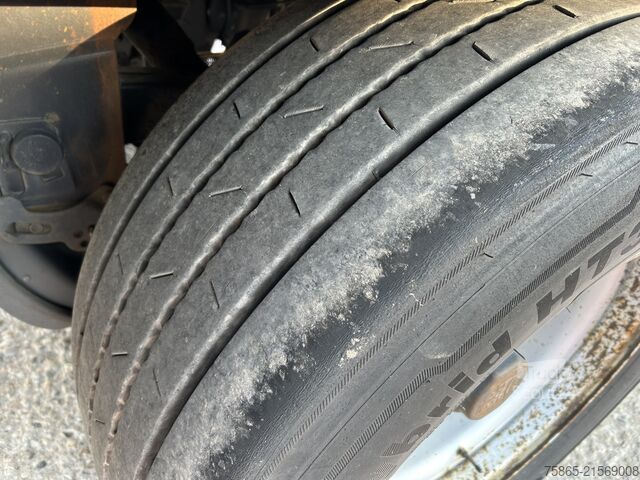 Transporte refrigerado/congelado SOR Iberica SOR-S3E / Carrier Vector 1550 / Kuhl Koffer / L...