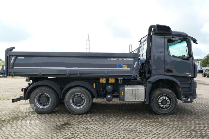 Driezijdige kipper MERCEDES-BENZ 2645 K Arocs 6x4, Meiller, AHK, Klima, 29tkm