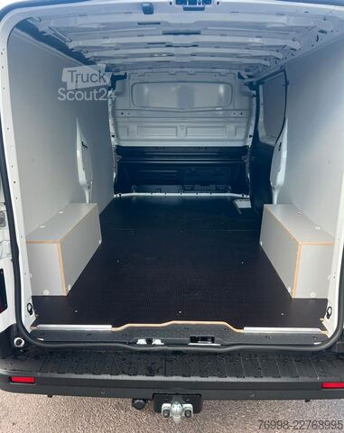 Duba panelată RENAULT Renault Trucks Traffic Kastenwagen