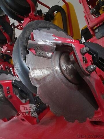 Semoir de précision Väderstad Tempo TPL12