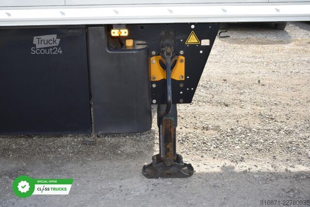 Semi-reboque frigorífico SCHMITZ CARGOBULL SKO FP 60 ThermoKing SLXi 300
