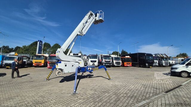 Ant sunkvežimio sumontuota darbo platforma Falcon Lifts FS290 - Serviced - 1 Owner - ONLY 100MTH