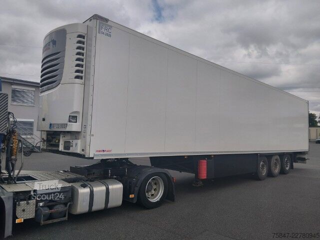 Izoliuota dėžės puspriekabė Schmitz Cargobull SKO 24/L - 13.4 FP Cool V7 DS/BB Pharma