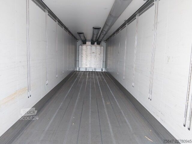 Izoliuota dėžės puspriekabė Schmitz Cargobull SKO 24/L - 13.4 FP Cool V7 DS/BB Pharma