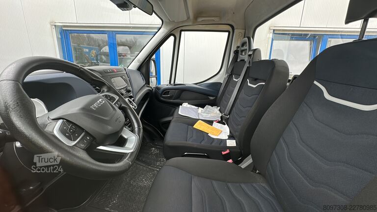 Fourgon pick-up Iveco Daily 50C/35C 18  HI MATIC   LED   LUFT   XXL