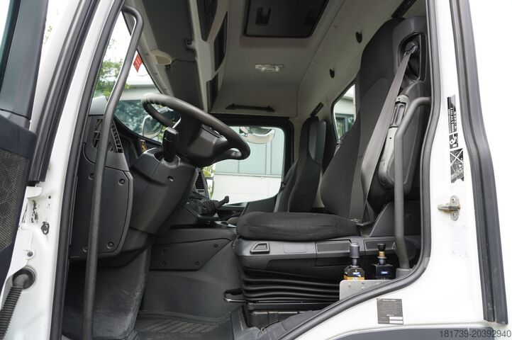 Trojstranný sklápač Mercedes-Benz Arocs 2636 / 6x4 / HDS Fassi / 3-Way Tip