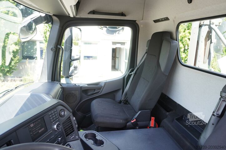 Trojstranný sklápač Mercedes-Benz Arocs 2636 / 6x4 / HDS Fassi / 3-Way Tip