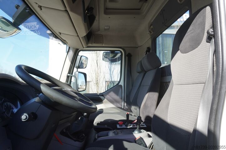 Porte-conteneurs DAF LF 18.310 E6 / Skip loader Fornal