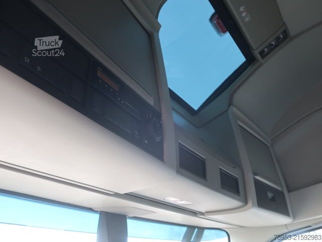 Standartinis vilkikas Volvo FH 500 Aero Euro 6 Globetrotter XL Leder