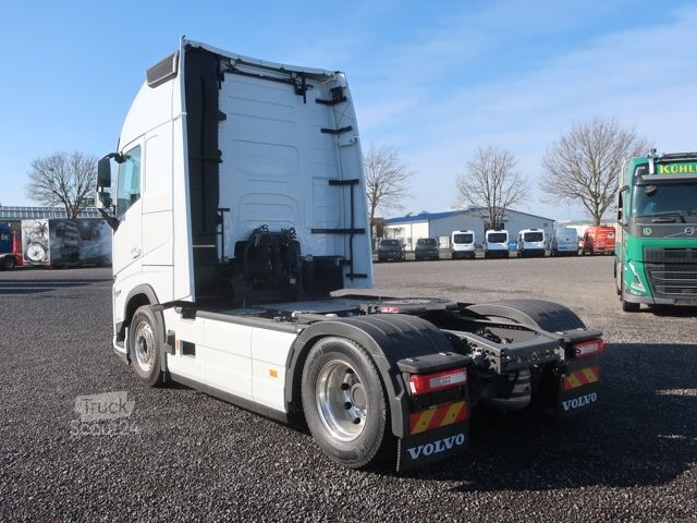 Standartinis vilkikas Volvo FH 500 Aero Euro 6 Globetrotter XL Leder