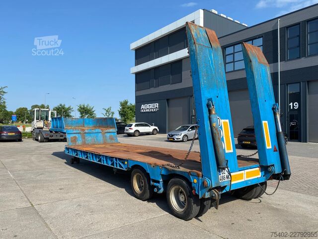 Góndola de cama semirrebajada Fruehauf / Hydraulic Ramps / 32 Ton