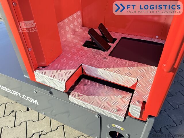 četvorosmerni viljuškar Combilift C3000GST TRIPLEX 8300 FREE-LIFT NEW TIRE