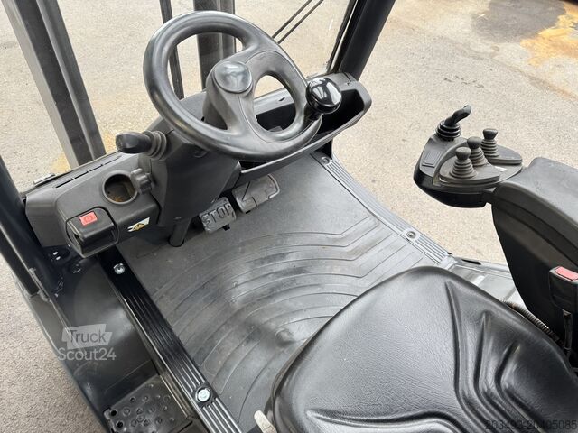 Vysokozdvižný vozík Linde H25T