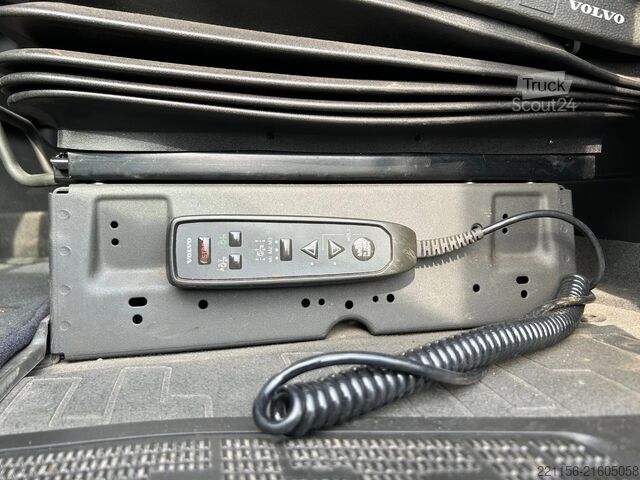 Стандарт-СЗМ Volvo FH 13.500 | FULL AIR | 6X2/4 STEERING | HYDROLI...