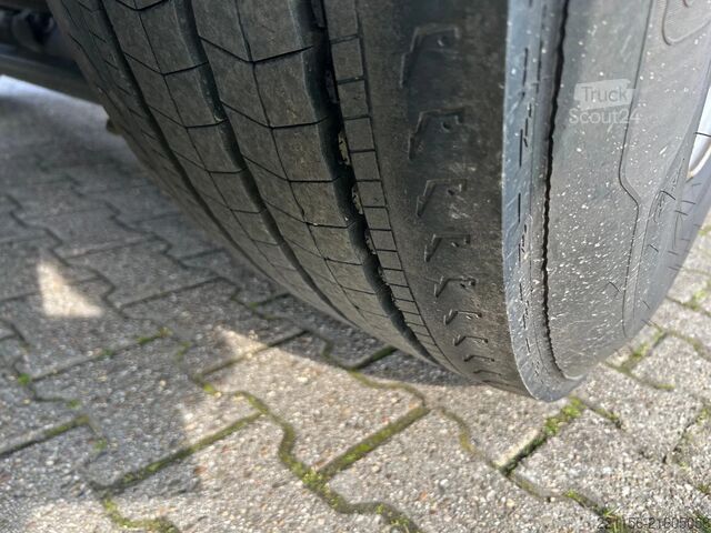 Стандарт-СЗМ Volvo FH 13.500 | FULL AIR | 6X2/4 STEERING | HYDROLI...