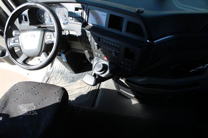 Kamion sa zamjenjivom nadogradnjom MAN TGX 26.510 6x2 LL Nr.: 265
