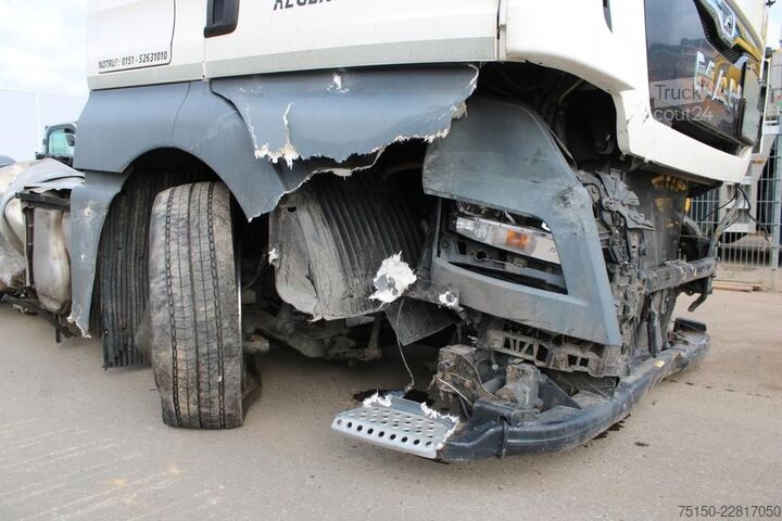 Standard nyergesvontató MAN TGX 18.420 4x2 BLS - UNFALL - Nr.: 231