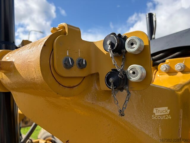 Grejder Caterpillar 140 AWD 15A CE / TUV / EPA Trimble prepared