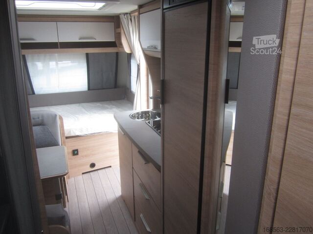 Karavan KNAUS SÜDWIND 500 QDK Black Select MJ2027 LP 41.590¤