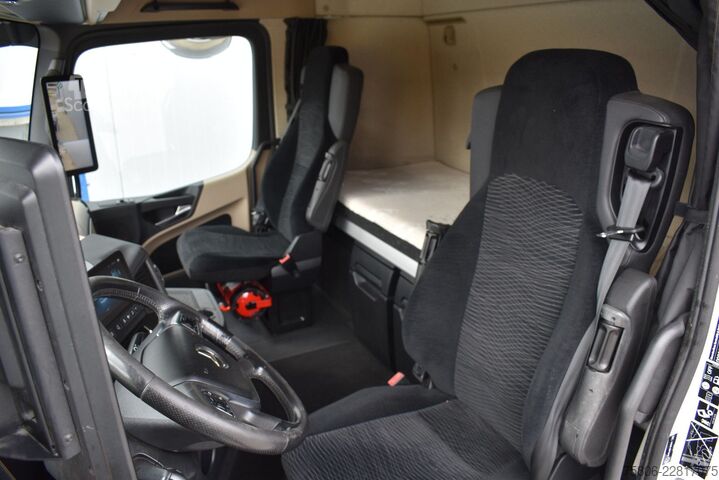 Camión con caja móvil MERCEDES-BENZ Actros 1845 L BDF Retarder