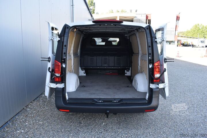 Panel kombi MERCEDES-BENZ Vito 116 CDI L 4x4 3Sitze AHK