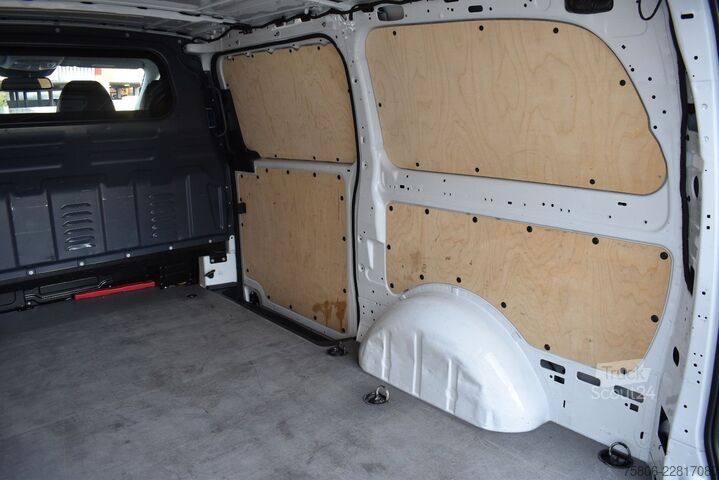 Panel kombi MERCEDES-BENZ Vito 116 CDI L 4x4 3Sitze AHK