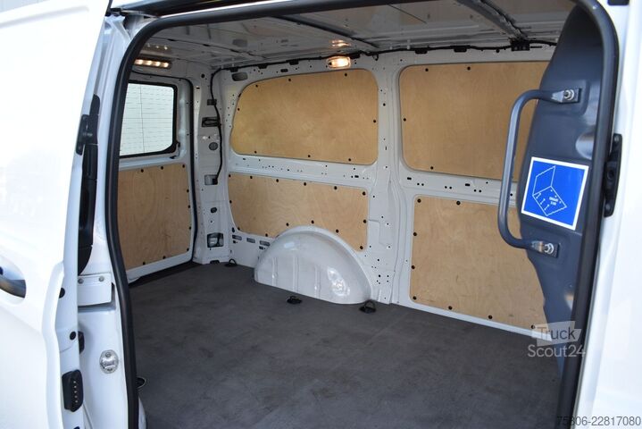 Panel kombi MERCEDES-BENZ Vito 116 CDI L 4x4 3Sitze AHK