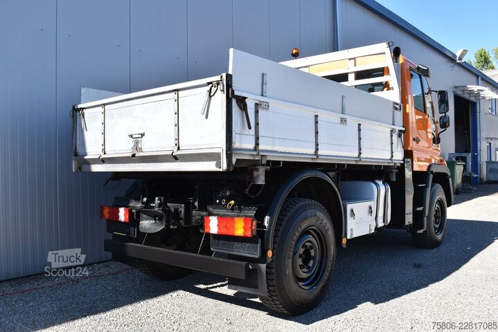 Ostalo UNIMOG U300 VarioPilot Frontzapfwelle Anbauplatte