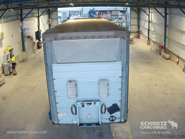 Otevřený návěs s plachtou Schmitz Cargobull Curtainsider Mega