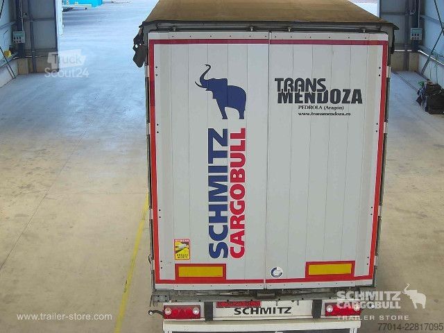 Otevřený návěs s plachtou Schmitz Cargobull Curtainsider Mega