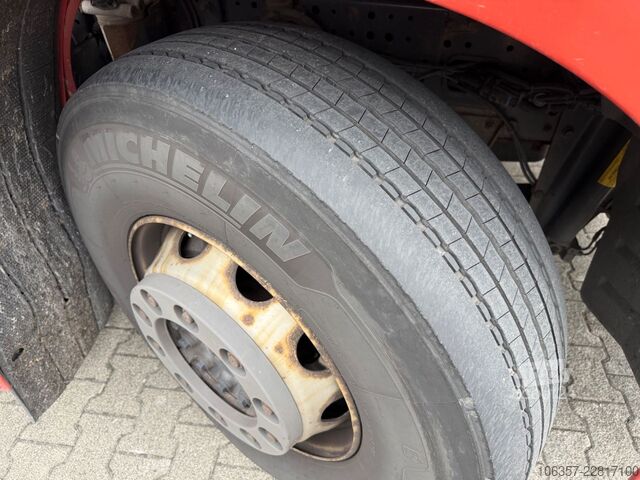 Jäähdytysrekka IVECO Stralis AT260S46Y/PS M.Lift-Lenkachse E6 CHEREAU