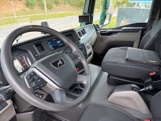 Jeřáb na nákladním automobilu MAN TGM 18.320 4x2 Kipper KRAN 15m FUNK AHK