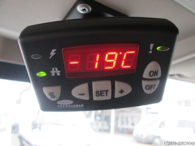 Kylskåpsbil FIAT Ducato 130 *Carrier Kühlwagen*Klima*Euro6*