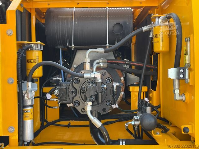 Excavator pe șenile JCB 205