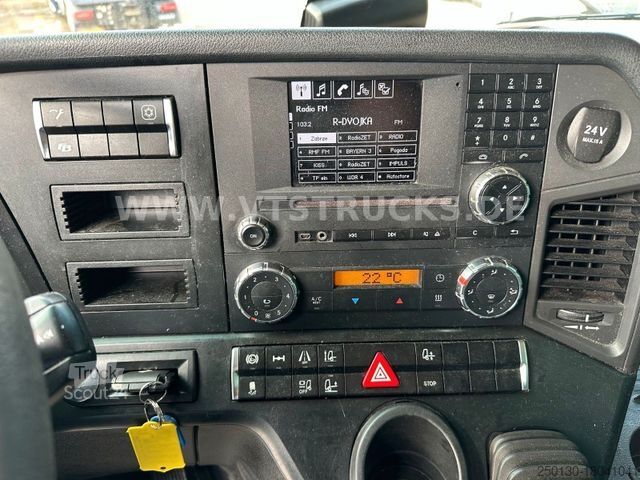 Objemový tahač MERCEDES-BENZ 1836 LSNRL Euro6 4x2 Voll-Luft *Motorschaden*