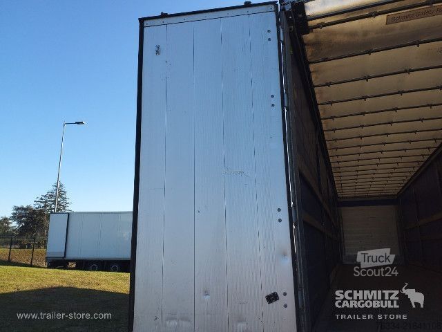 Semi-remorque bâchée Schmitz Cargobull Semitrailer Curtainsider Standard