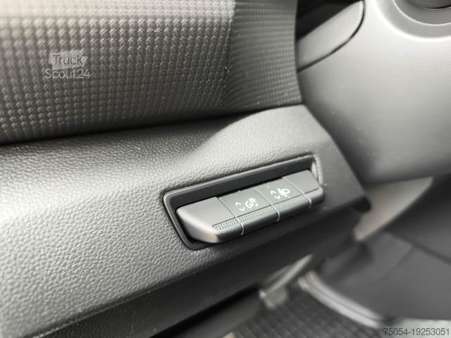 Vrachtwagen met bakwagen RENAULT Trafic Kasten 2,0 Blue dCi 150
