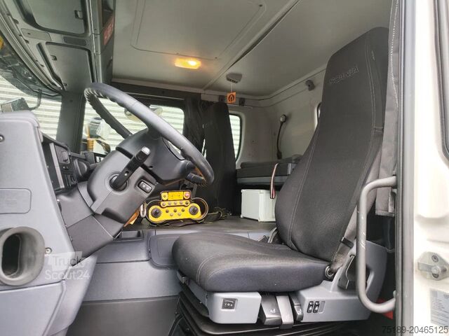 Pacelšanas platforma Scania P410 8x4 Tridem Bronto Skylift S70XDT