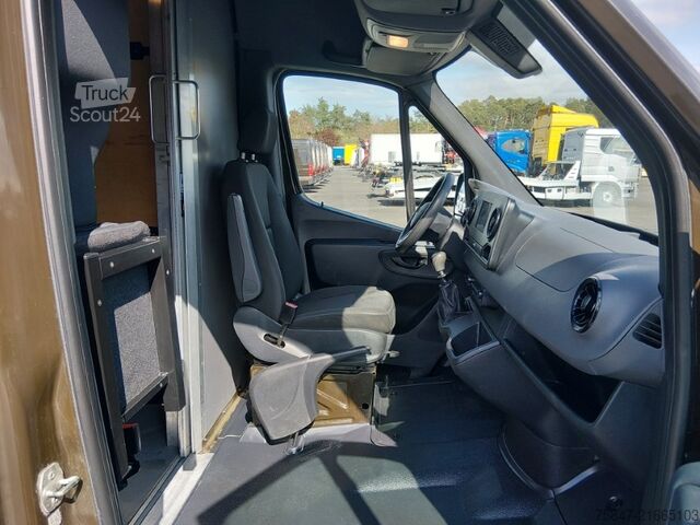 Zatvorena prikolica, visoka i duga Mercedes-Benz Sprinter 311 CDI L3H2 Kamera