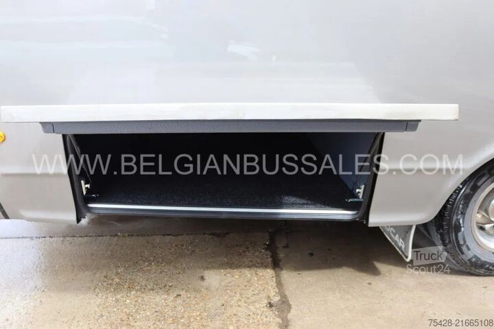 Minibus Indcar Wing / Very nice / Touristic