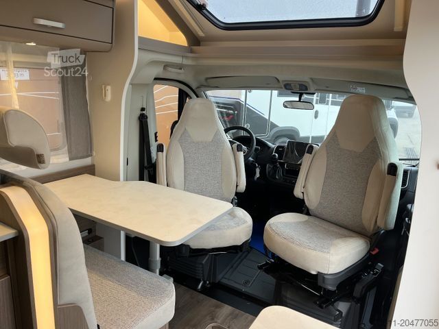 Half-integraal camper CARADO T135 pro+ Citroen 140PS Automat mit Hubbett