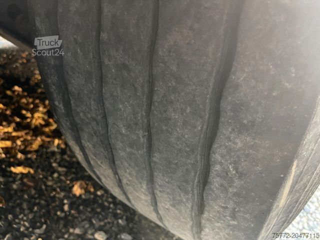 Open semitrailer with tarp SCHWARZMÜLLER J-Serie - CodeXL-9.5-Getränke