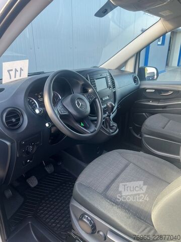 Панелен ван MERCEDES-BENZ Vito 114 LANG KLIMA TEMPOMAT AHK WERKZEUGSCHRÄNK