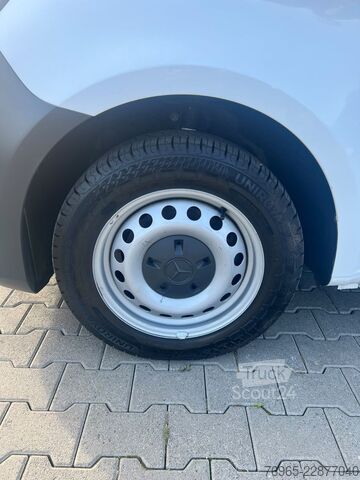 Панелен ван MERCEDES-BENZ Vito 114 LANG KLIMA TEMPOMAT AHK WERKZEUGSCHRÄNK