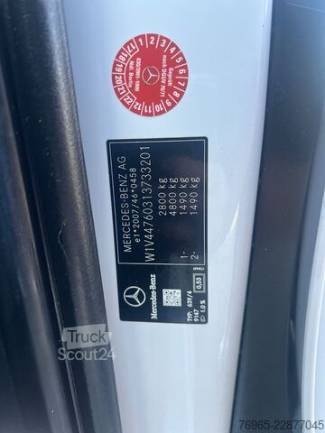 Dobozos furgon MERCEDES-BENZ Vito 114 LANG KLIMA TEMPOMAT WERKZEUGSCHRÄNK